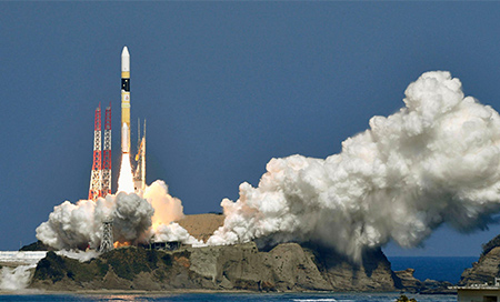 Japón: Lanzan con éxito un cohete portador con el novedoso satélite Optical 6